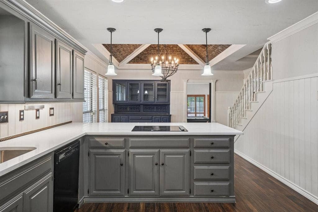 6701 Timothy Drive, Plano, TX 75023 6701 Timothy Drive, Plano, TX 75023