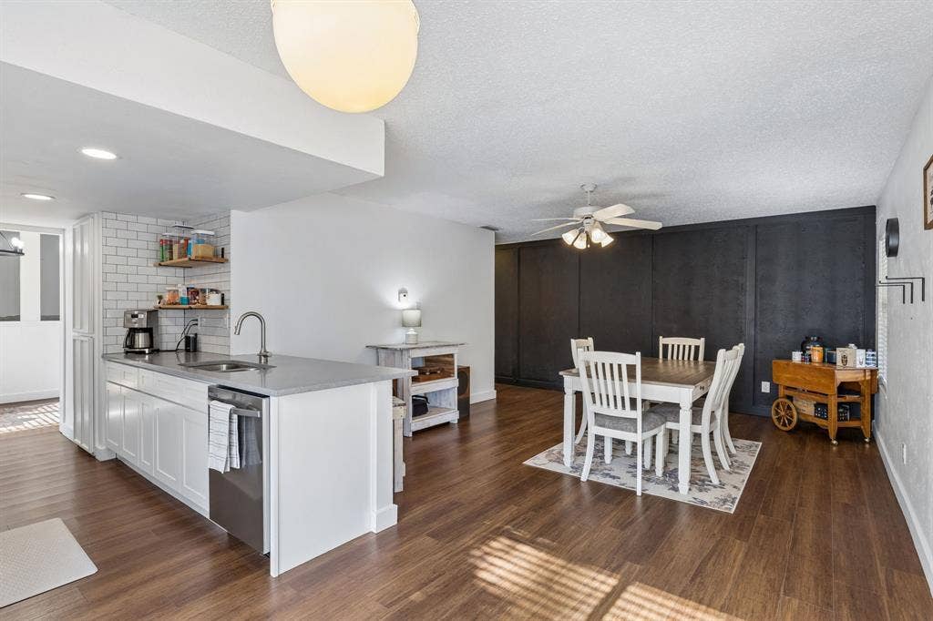 3437 Castle Rock Lane, Garland, TX 75044 3437 Castle Rock Lane, Garland, TX 75044