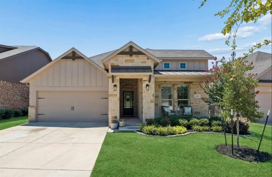 Property photo for 601 Hogan Drive, Denton, TX