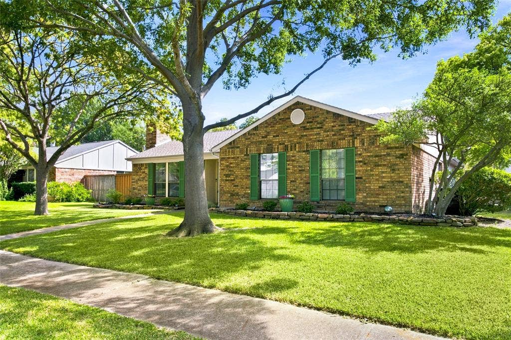 911 Rolling Brook Lane, Coppell, TX 75019 911 Rolling Brook Lane, Coppell, TX 75019