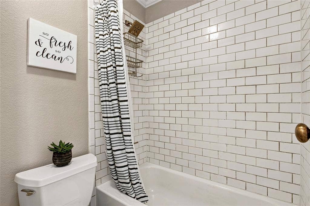 911 Rolling Brook Lane, Coppell, TX 75019 911 Rolling Brook Lane, Coppell, TX 75019