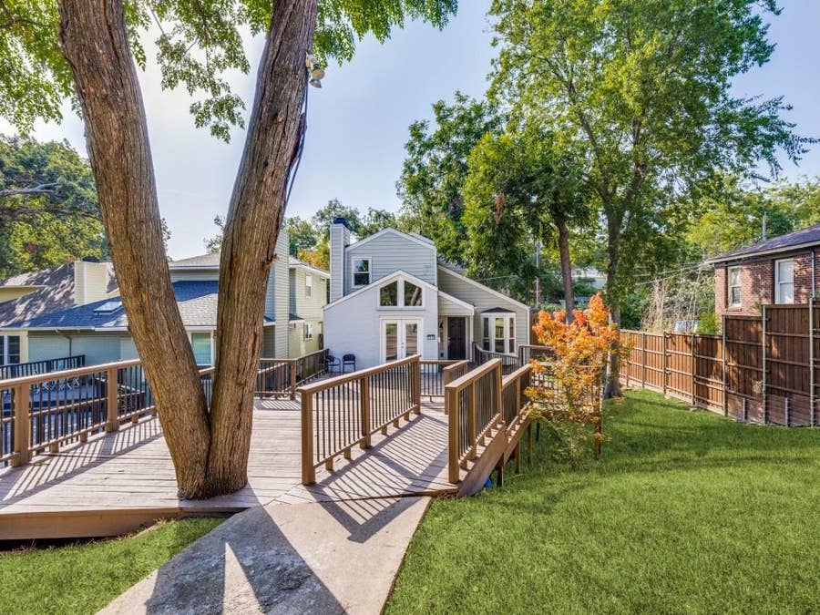 Property photo for 7010 San Mateo Boulevard, Dallas, TX