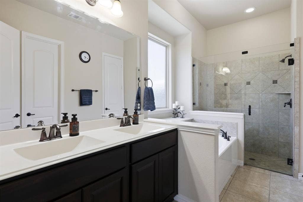 5213 Falcon Ridge Court, Rowlett, TX 75088 5213 Falcon Ridge Court, Rowlett, TX 75088
