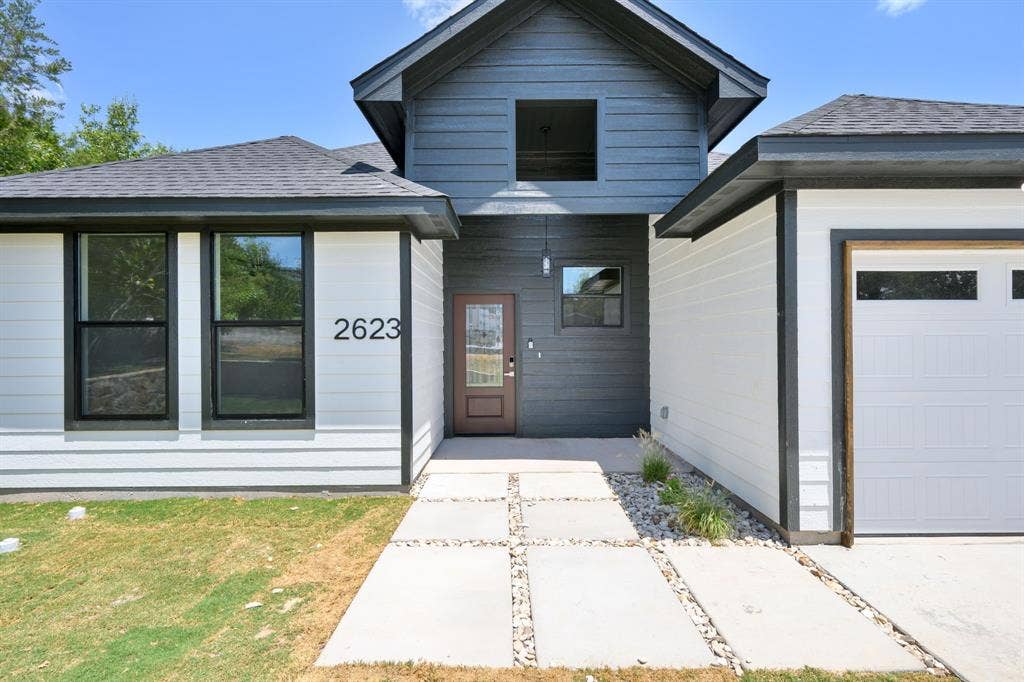 2623 Creekview Drive, Granbury, TX 76048 2623 Creekview Drive, Granbury, TX 76048