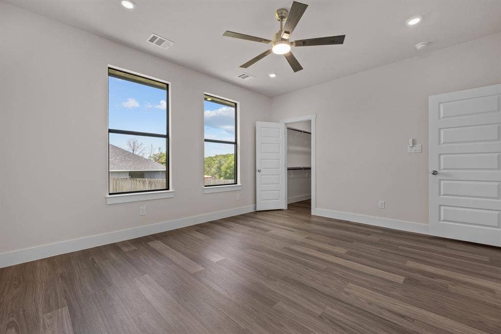 2623 Creekview Drive, Granbury, TX 76048 2623 Creekview Drive, Granbury, TX 76048