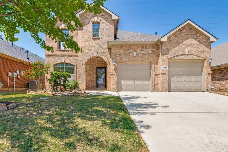 Property photo for 15721 Landing Creek Lane, Fort Worth, TX