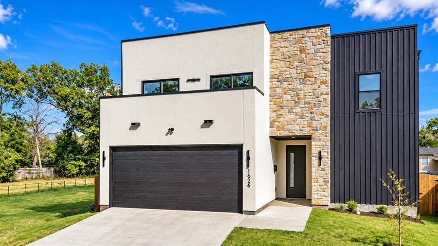 Property photo for 1626 Bannock Avenue, Dallas, TX