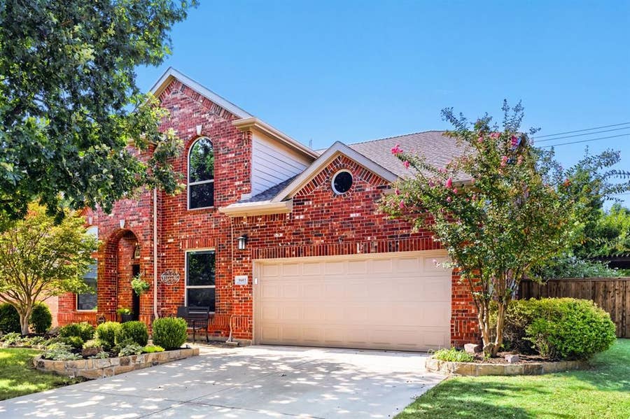 Property photo for 9603 Honeysuckle Drive, Frisco, TX