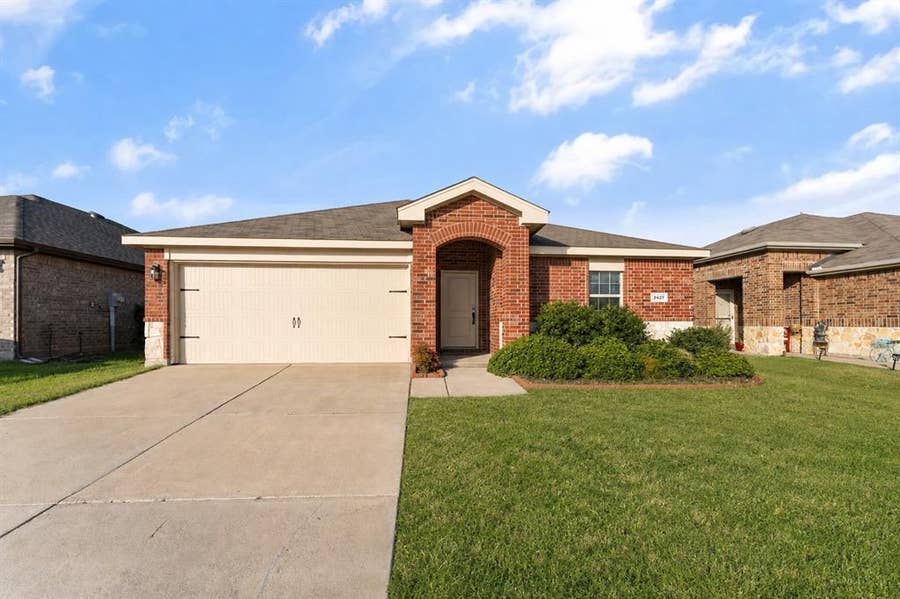 Property photo for 2427 Karnack Drive, Forney, TX