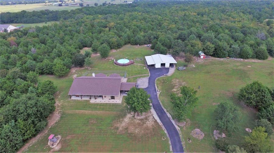 Property photo for 7032 Fm 1567, Lone Oak, TX