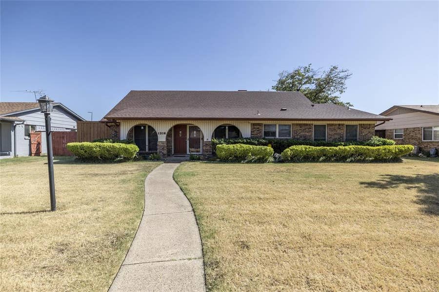 Property photo for 1316 Northpark Drive, Richardson, TX