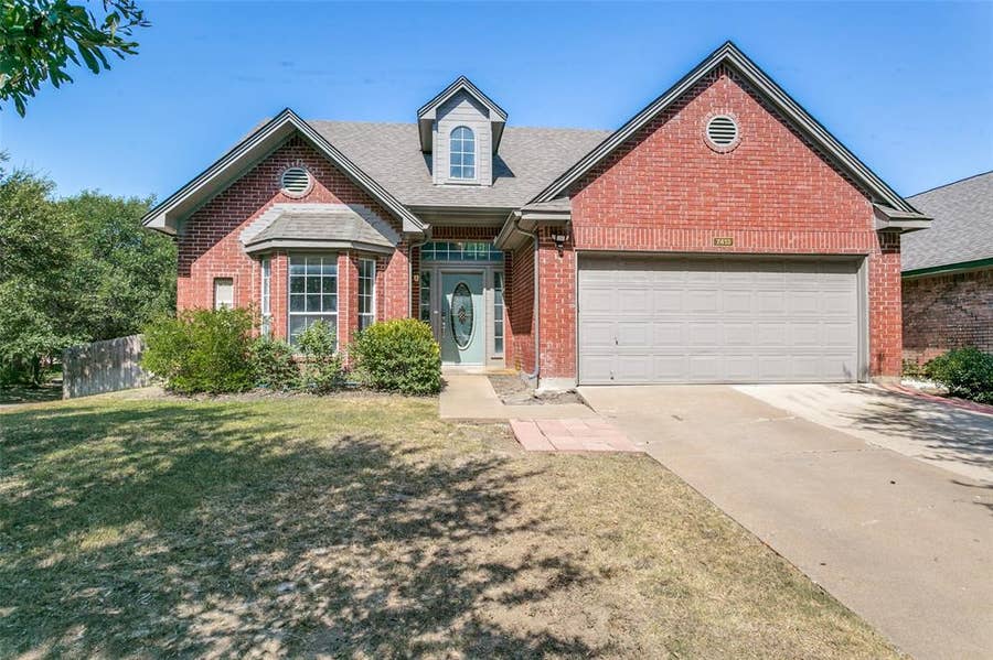 Property photo for 7413 Bear Lake Drive, Fort Worth, TX