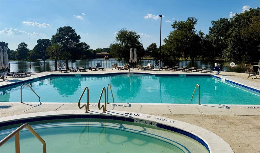 2601 Country Place, Carrollton, TX 75006 Community pool overlooking the lake