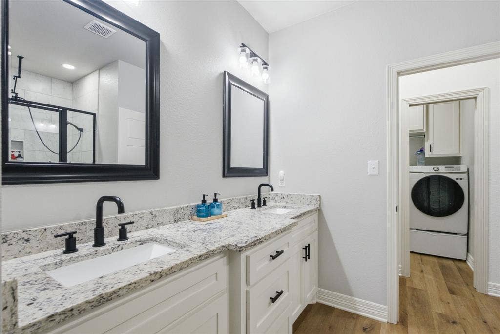 13497 Indian Drive, Tyler, TX 75709 13497 Indian Drive, Tyler, TX 75709