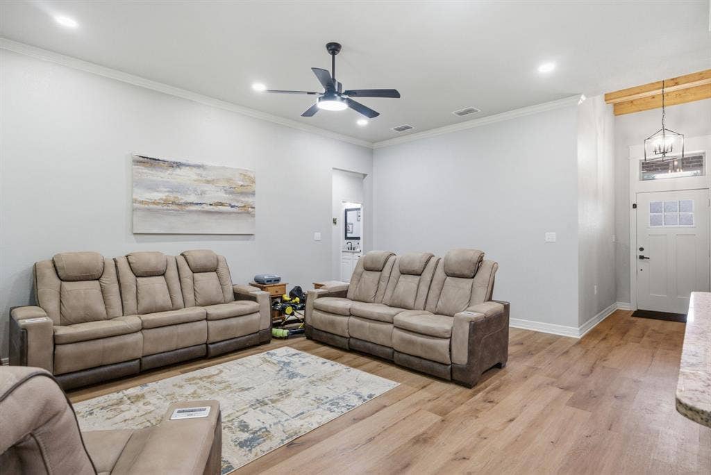 13497 Indian Drive, Tyler, TX 75709 13497 Indian Drive, Tyler, TX 75709