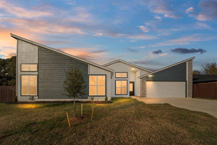 Property photo for 11915 Carson, Balch Springs, TX