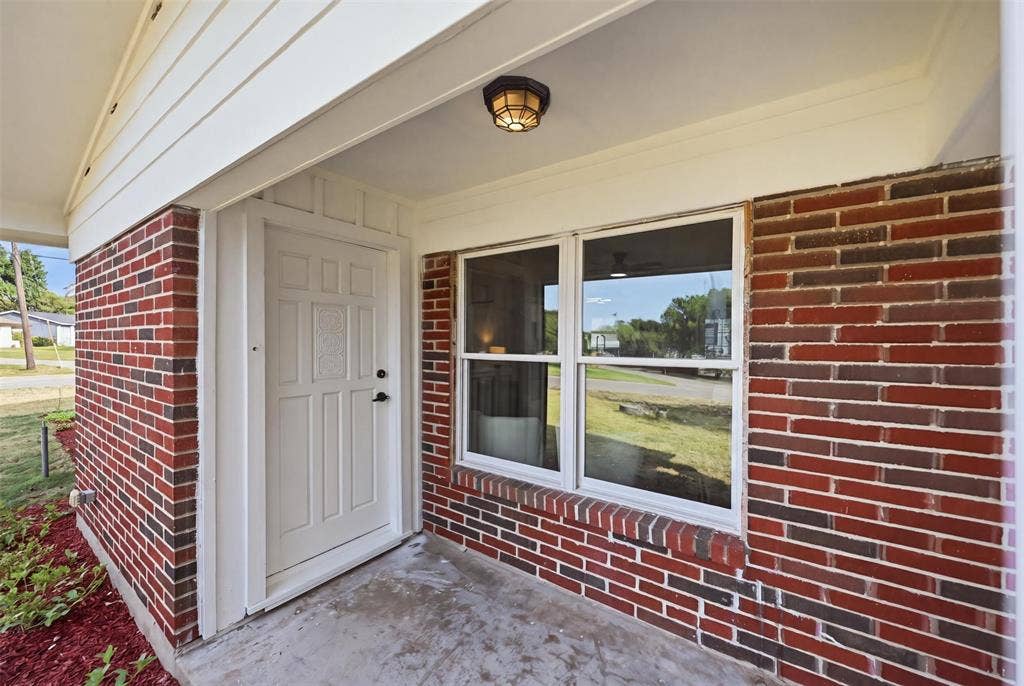 400 Hillcrest Street, Mansfield, TX 76063 400 Hillcrest Street, Mansfield, TX 76063