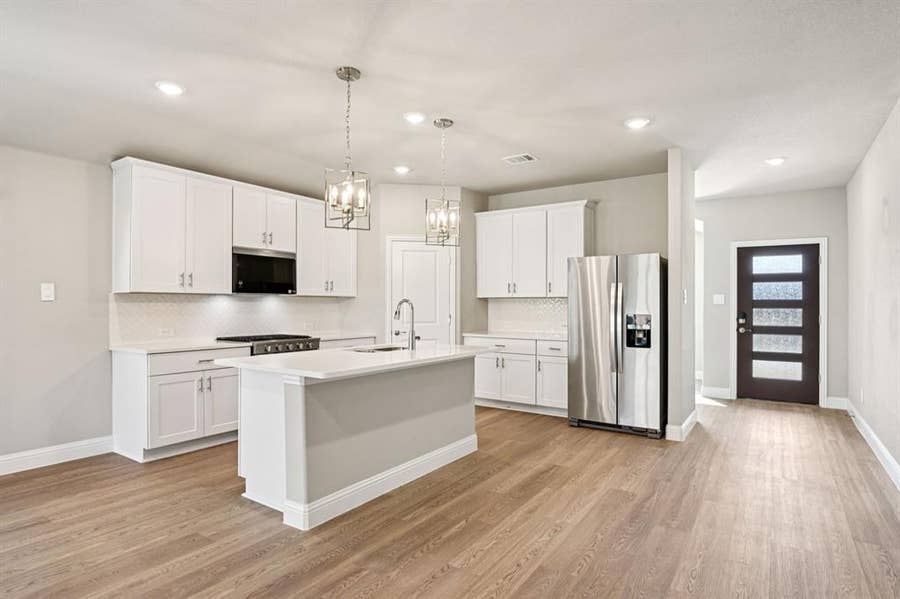 Property photo for 3502 Bastrop Drive, Farmersville, TX