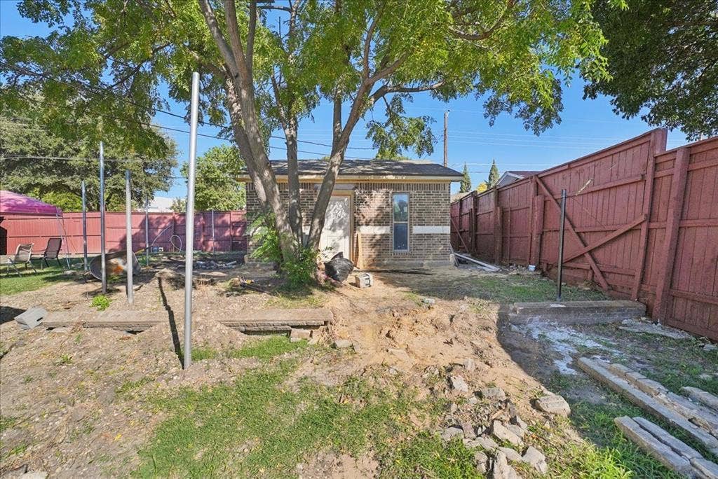 2515 North Parkway, Mesquite, TX 75149 2515 North Parkway, Mesquite, TX 75149