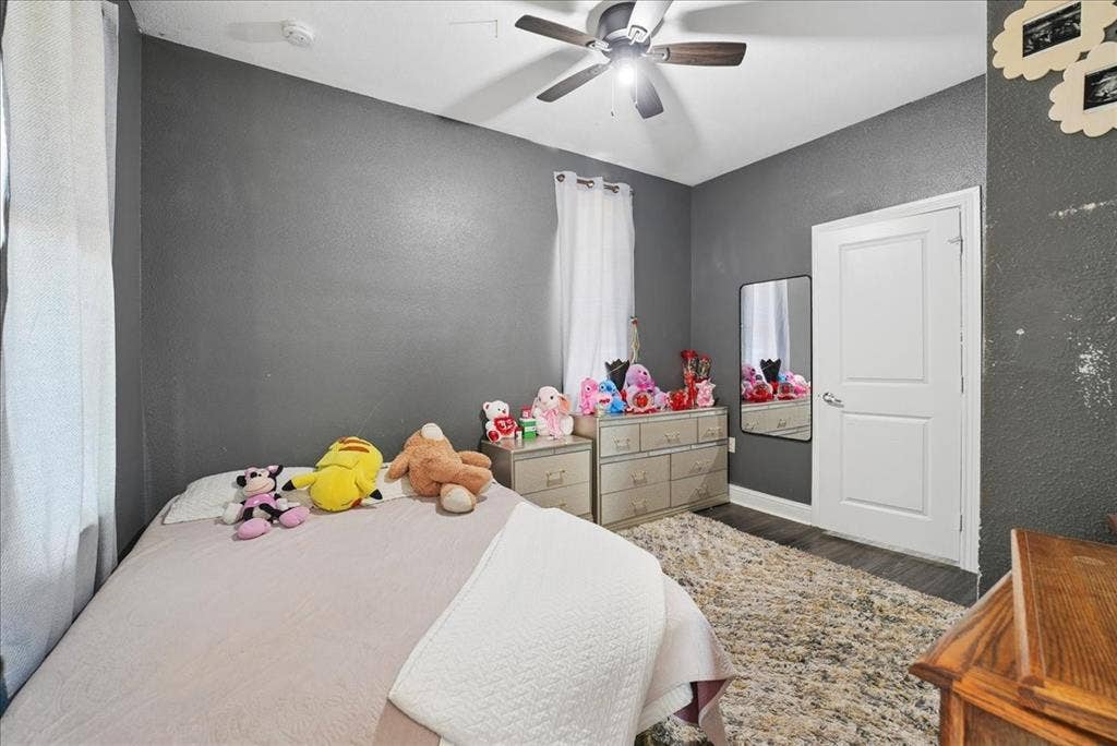 2515 North Parkway, Mesquite, TX 75149 2515 North Parkway, Mesquite, TX 75149