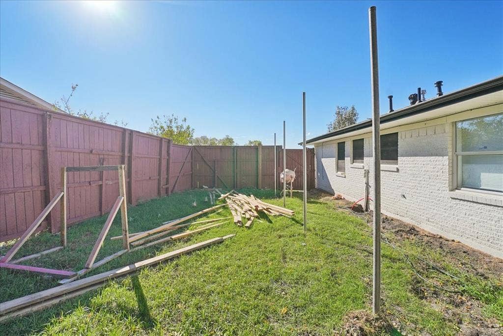 2515 North Parkway, Mesquite, TX 75149 2515 North Parkway, Mesquite, TX 75149