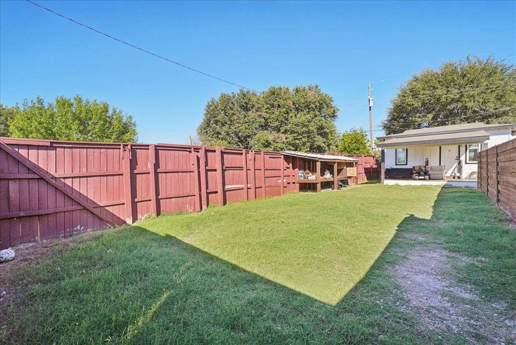 2515 North Parkway, Mesquite, TX 75149 2515 North Parkway, Mesquite, TX 75149