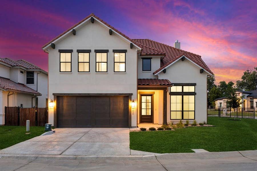 Property photo for 9030 Lakeside Drive, Fort Worth, TX