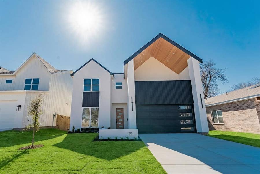 Property photo for 3018 Rochester Street, Dallas, TX