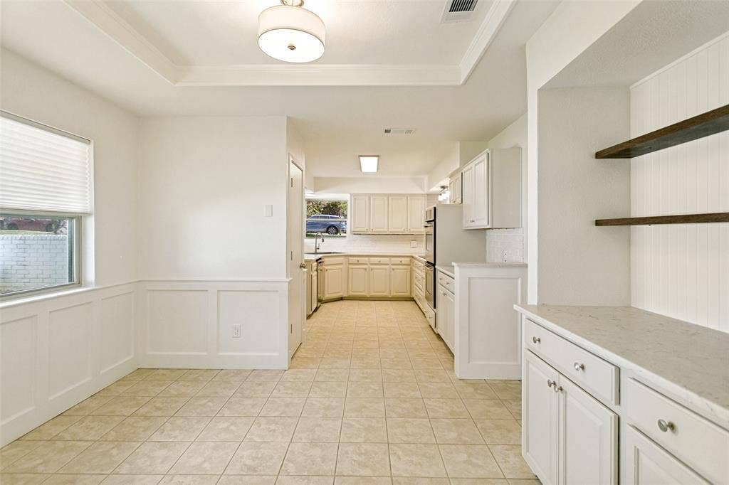 4036 Los Robles Drive, Plano, TX 75074 Breakfast Area