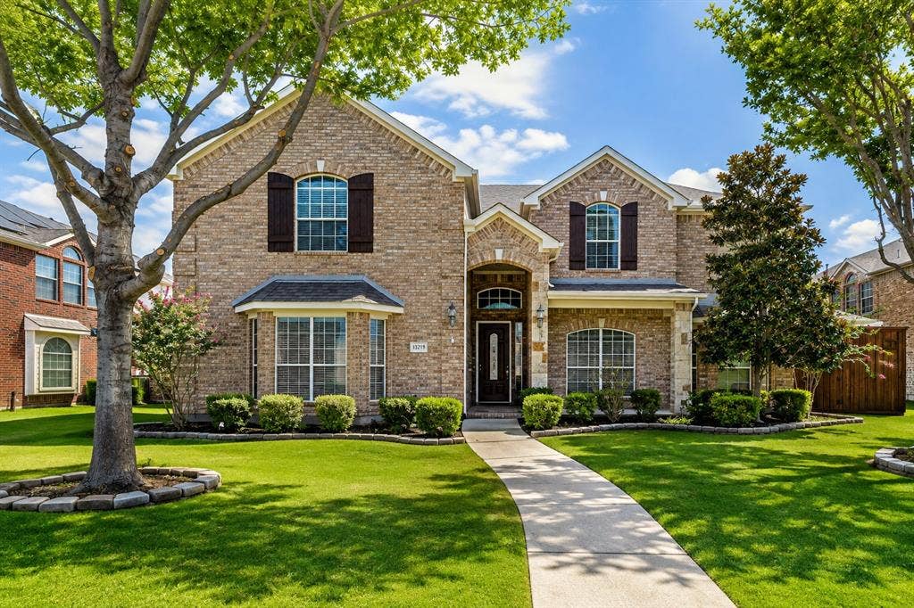13219 Bodega Trail, Frisco, TX 75035 Virtually enhanced