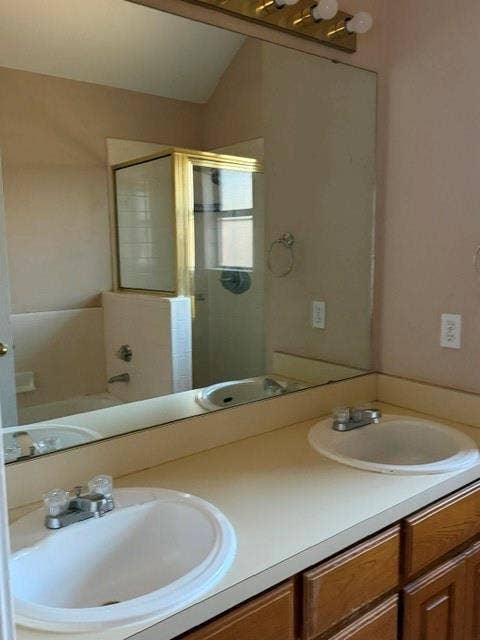 1511 Sunflower Lane, Granbury, TX 76048 1511 Sunflower Lane, Granbury, TX 76048