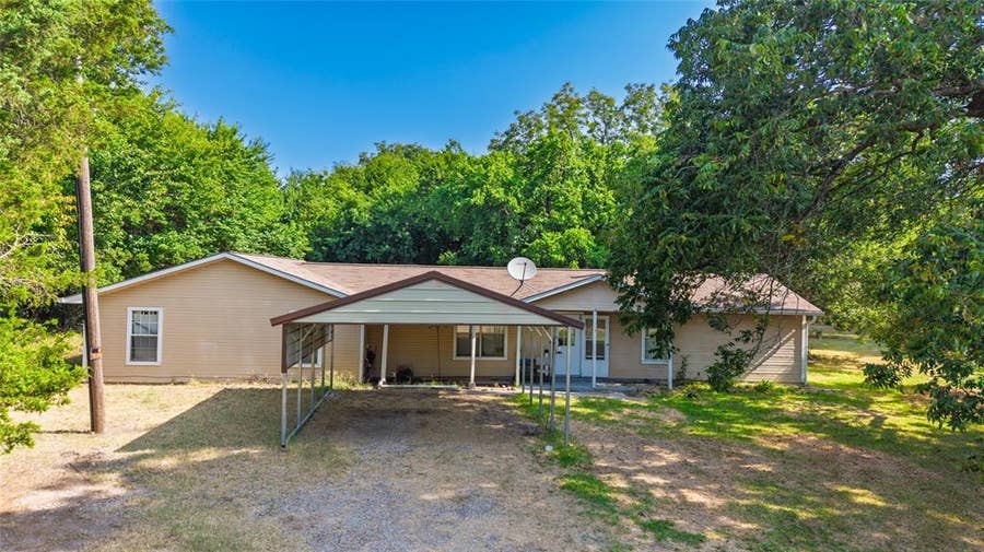 Property photo for 4666 Fm 1569, Farmersville, TX