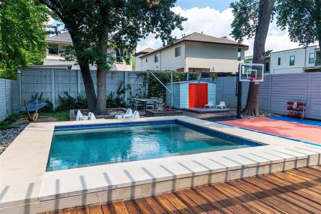 4231 Merrell, Dallas, TX 75229 4231 Merrell, Dallas, TX 75229
