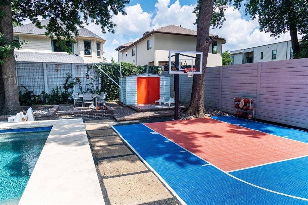 4231 Merrell, Dallas, TX 75229 4231 Merrell, Dallas, TX 75229