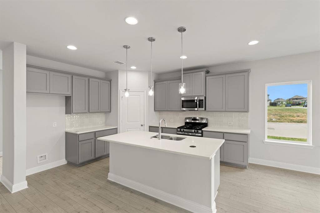 3203 Dunbar Drive, Royse City, TX 75189 07. 3203 Dunbar - Kitchen (2)