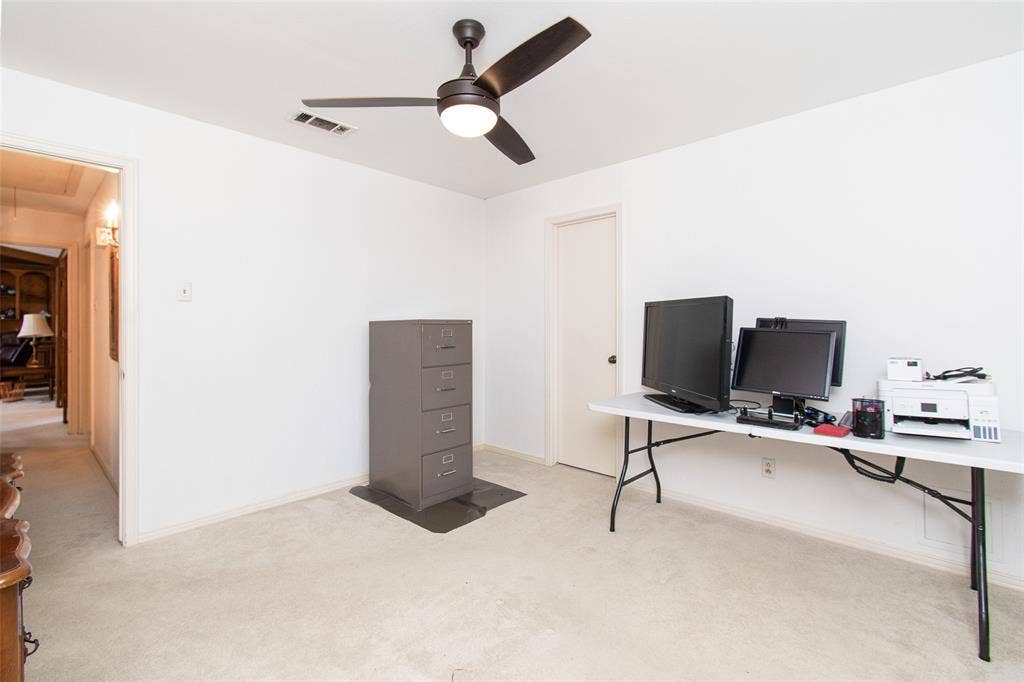10856 Carissa Drive, Dallas, TX 75218 10856 Carissa Drive, Dallas, TX 75218