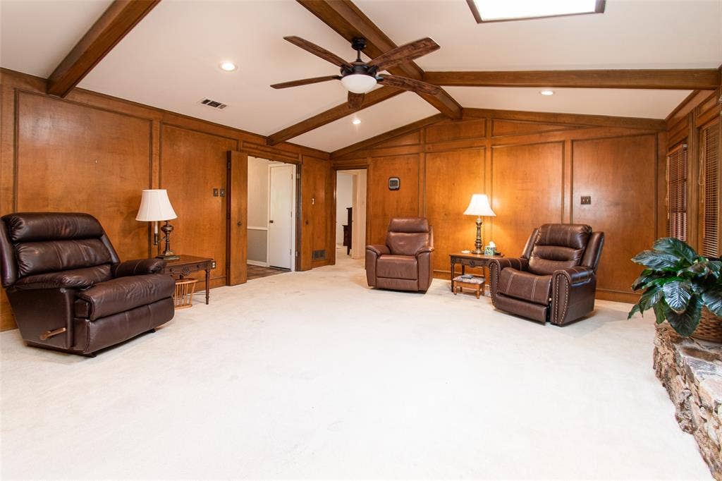 10856 Carissa Drive, Dallas, TX 75218 10856 Carissa Drive, Dallas, TX 75218