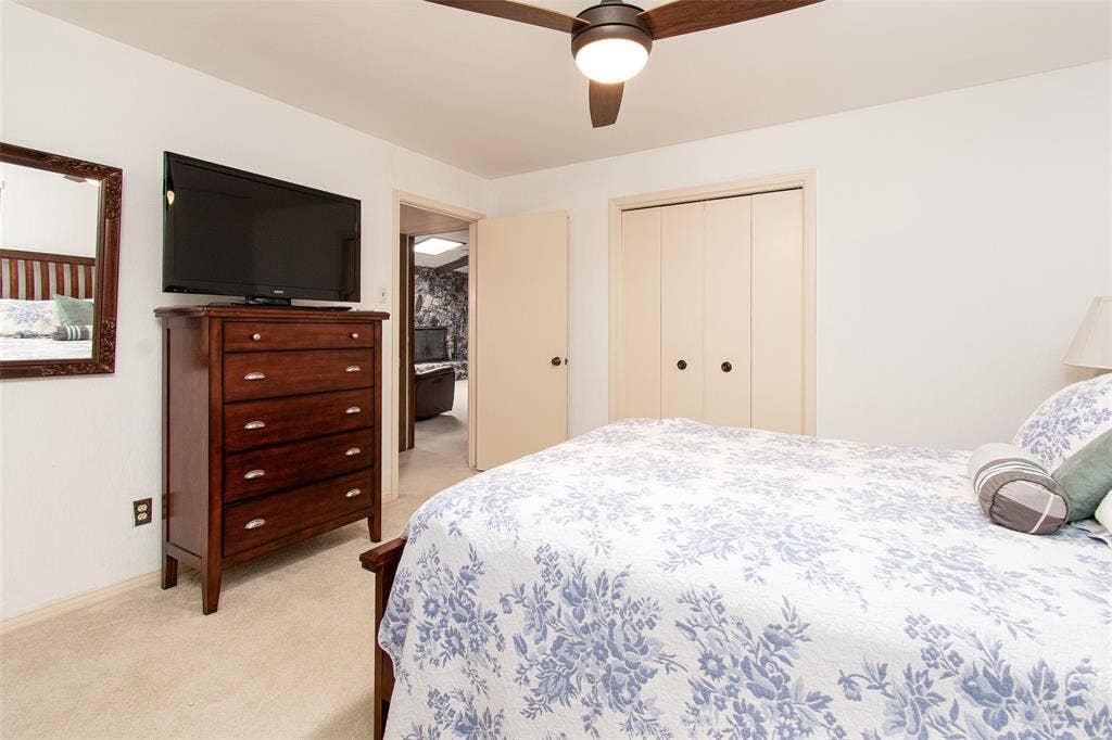 10856 Carissa Drive, Dallas, TX 75218 10856 Carissa Drive, Dallas, TX 75218
