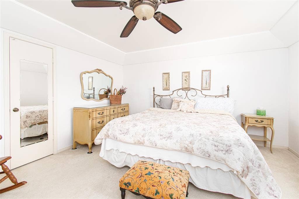 10856 Carissa Drive, Dallas, TX 75218 10856 Carissa Drive, Dallas, TX 75218