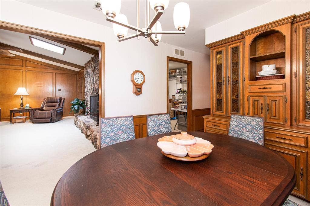 10856 Carissa Drive, Dallas, TX 75218 10856 Carissa Drive, Dallas, TX 75218