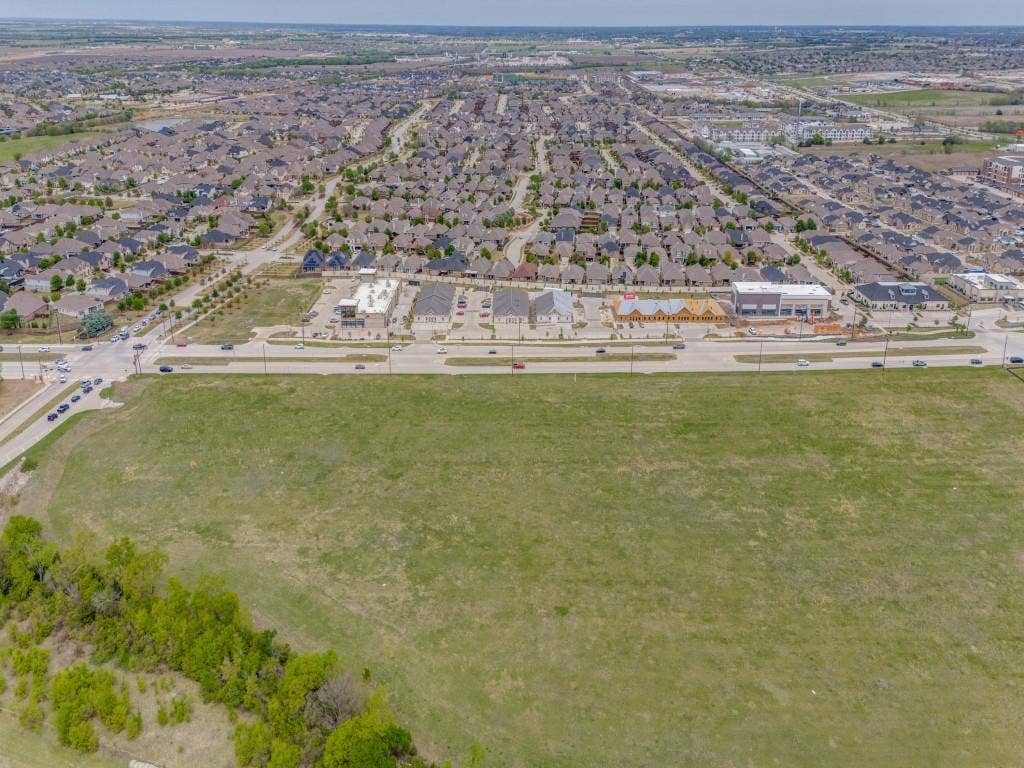 540 W Frontier Parkway, Prosper, TX 75078 540 W Frontier Parkway, Prosper, TX 75078