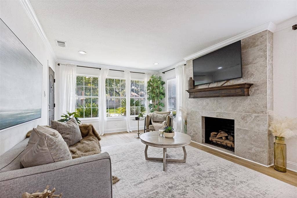 3111 Rotan Lane, Dallas, TX 75229 3111 Rotan Lane, Dallas, TX 75229