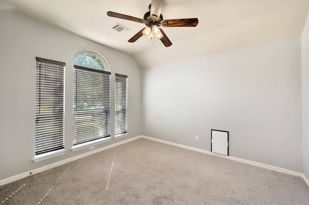 1021 Muirfield Drive, Mansfield, TX 76063 1021 Muirfield Drive, Mansfield, TX 76063