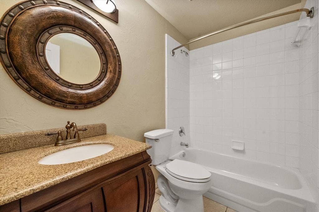 1021 Muirfield Drive, Mansfield, TX 76063 1021 Muirfield Drive, Mansfield, TX 76063
