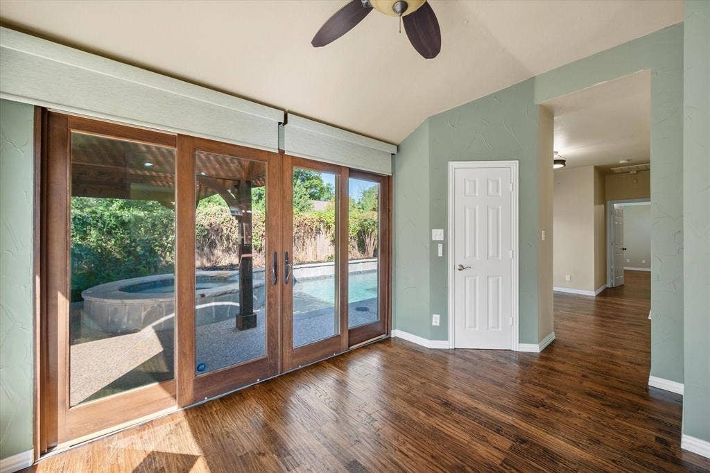 1021 Muirfield Drive, Mansfield, TX 76063 1021 Muirfield Drive, Mansfield, TX 76063