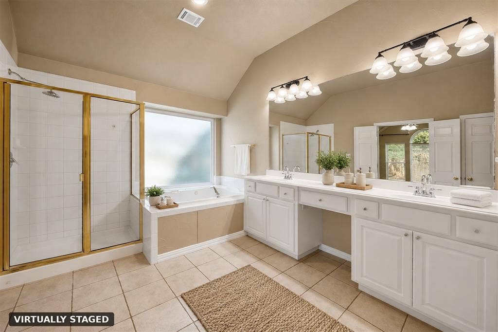 1021 Muirfield Drive, Mansfield, TX 76063 1021 Muirfield Drive, Mansfield, TX 76063