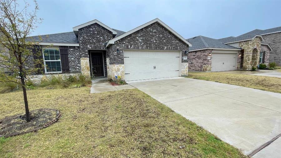 Property photo for 1315 Binfield Drive, Forney, TX