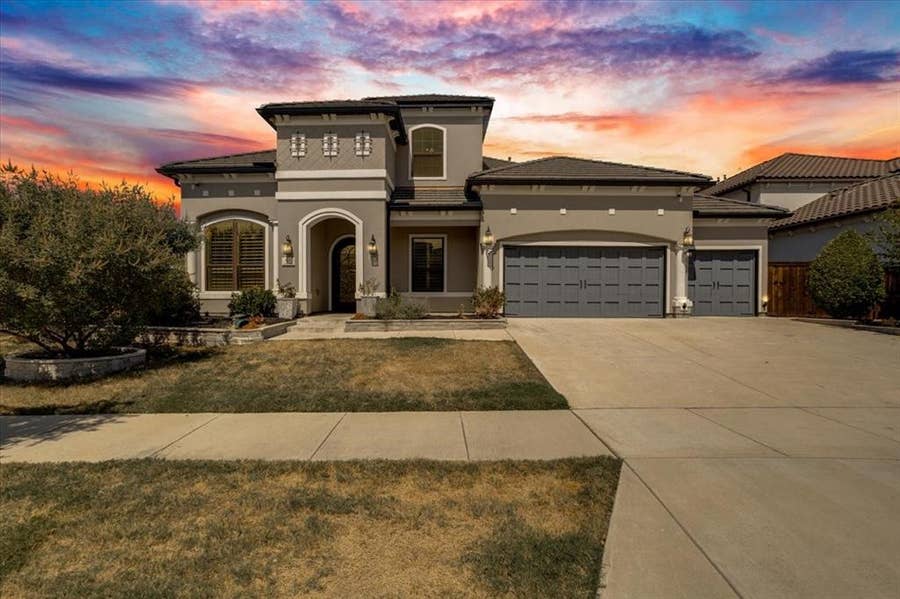 Property photo for 510 Spurlock Street, Frisco, TX