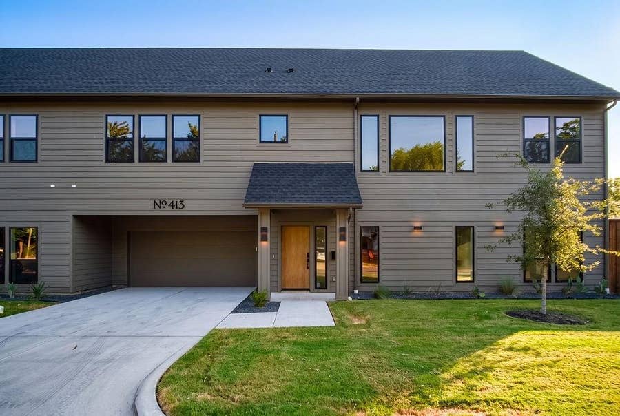 Property photo for 413 Graham Avenue, Dallas, TX