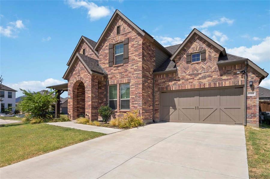 Property photo for 1308 Ladys Mantle Way, Celina, TX